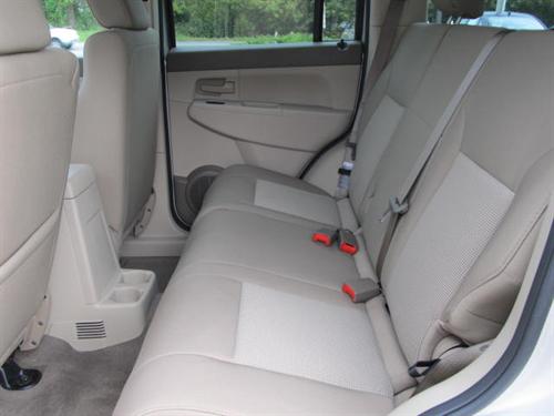 Jeep Liberty 2008 photo 3