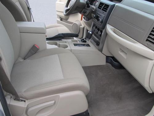 Jeep Liberty 2008 photo 5