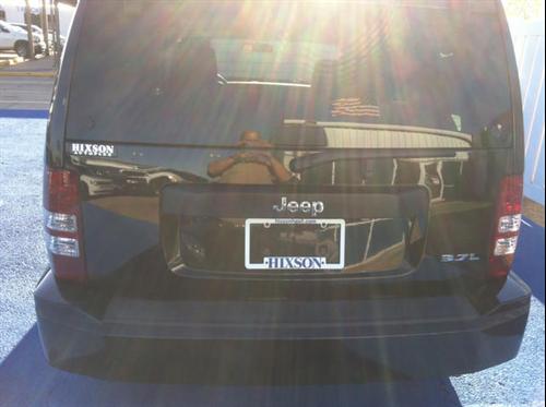 Jeep Liberty 2008 photo 4