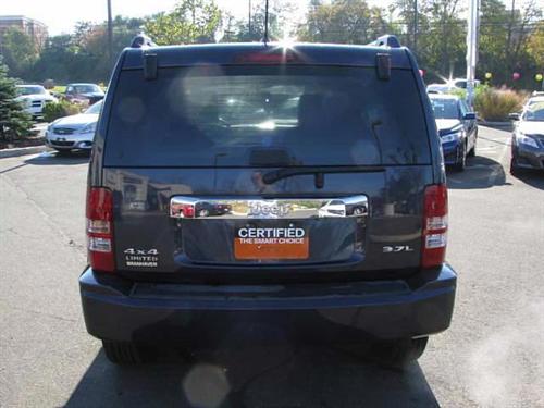 Jeep Liberty 2008 photo 3