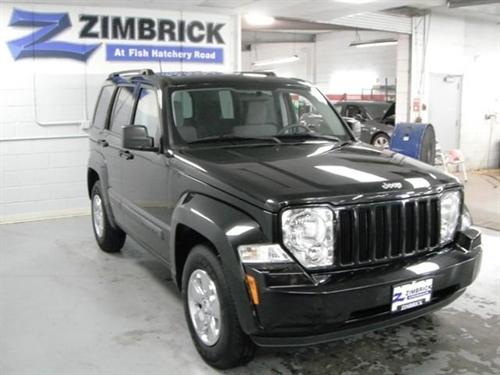 Jeep Liberty 2008 photo 2