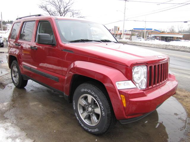 Jeep Liberty 2008 photo 1