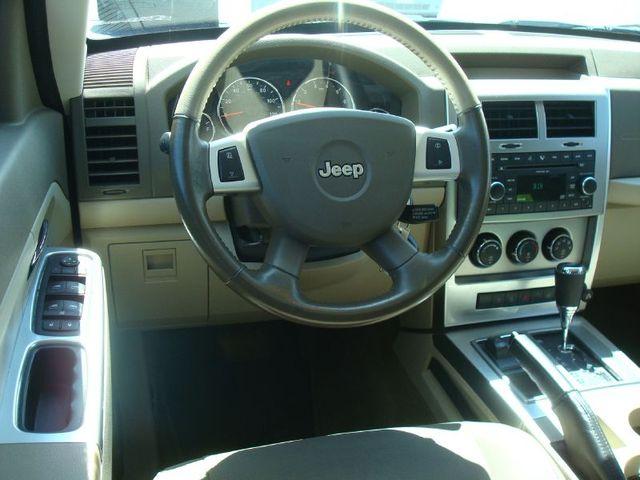 Jeep Liberty 2008 photo 5