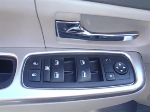 Jeep Liberty 2008 photo 2