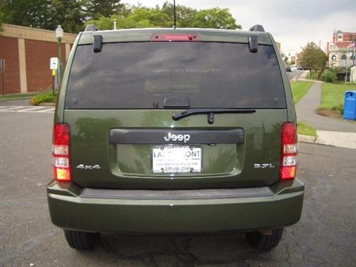 Jeep Liberty 2008 photo 3