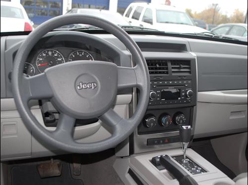 Jeep Liberty 2008 photo 1
