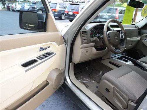 Jeep Liberty SLT 25 Other