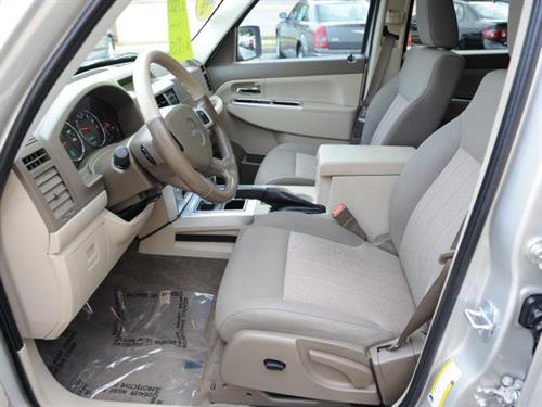 Jeep Liberty 2008 photo 1