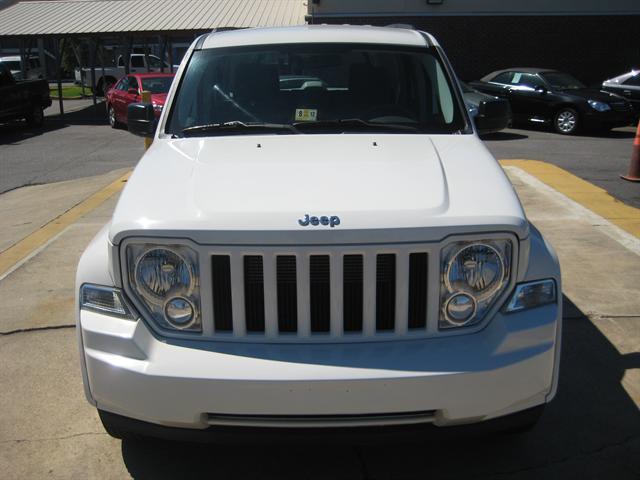 Jeep Liberty 2008 photo 2