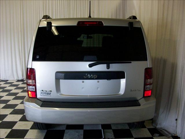 Jeep Liberty 2008 photo 4