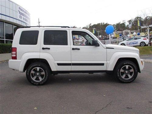 Jeep Liberty 2008 photo 1