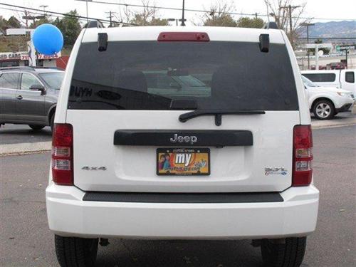 Jeep Liberty 2008 photo 2