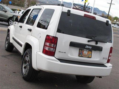 Jeep Liberty 2008 photo 3