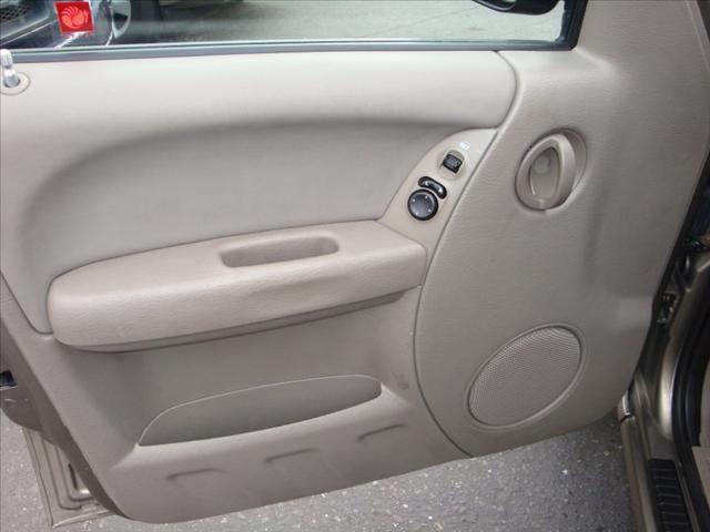Jeep Liberty 2008 photo 2
