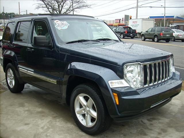 Jeep Liberty 2008 photo 2