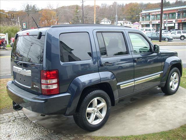 Jeep Liberty 2008 photo 4