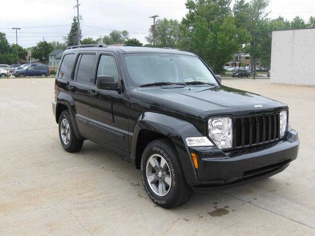 Jeep Liberty 2008 photo 3