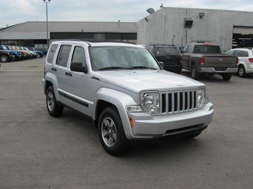 Jeep Liberty 2008 photo 2