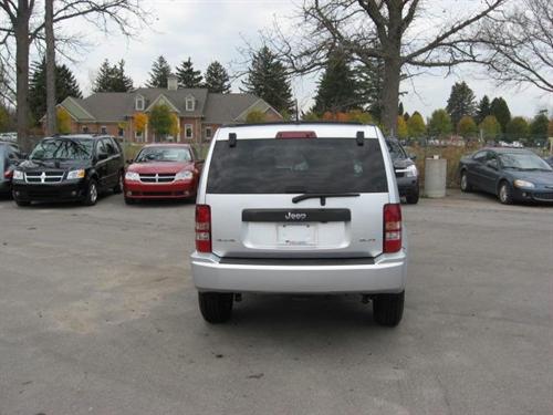 Jeep Liberty 2008 photo 4