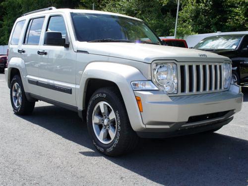 Jeep Liberty 2008 photo 3