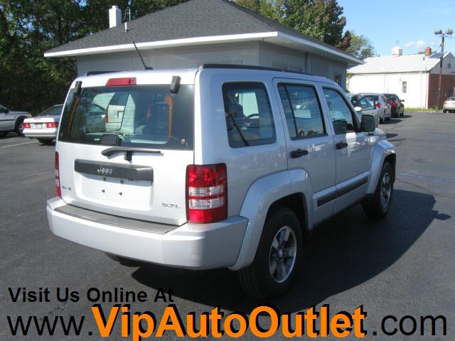 Jeep Liberty 2008 photo 3
