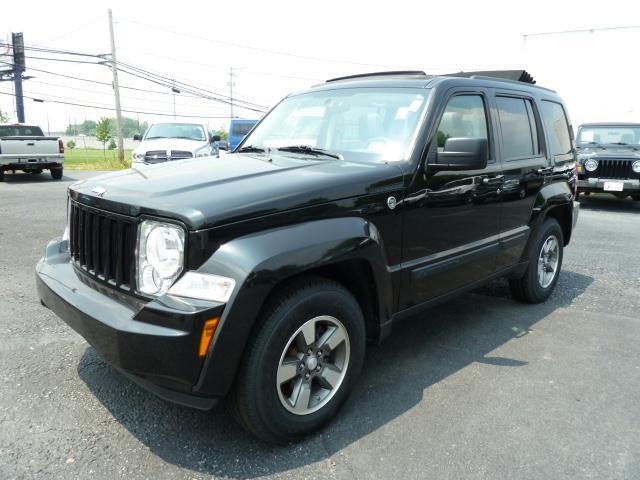 Jeep Liberty 2008 photo 1