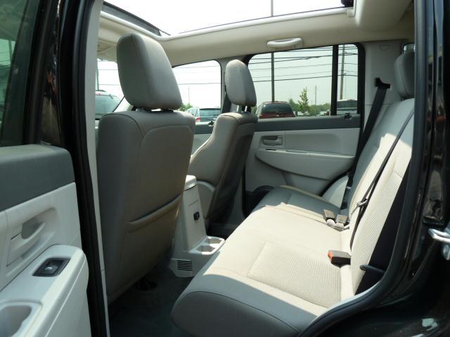 Jeep Liberty 2008 photo 3
