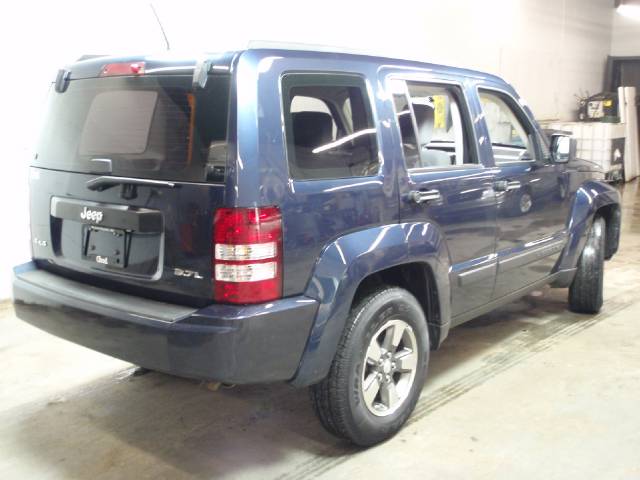 Jeep Liberty 2008 photo 2