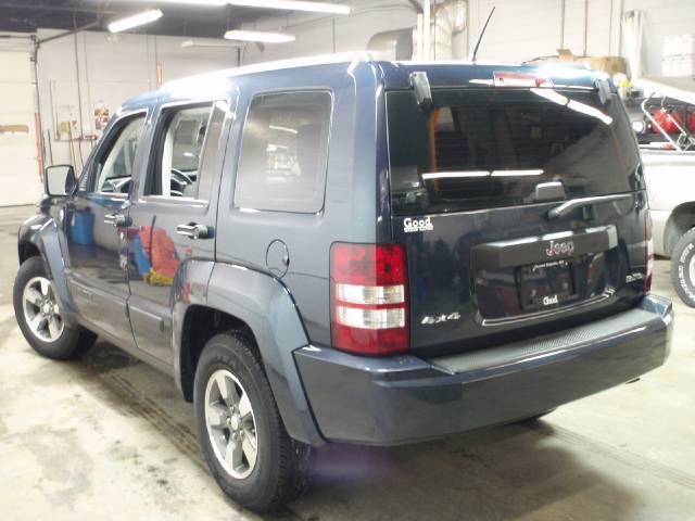 Jeep Liberty 2008 photo 4