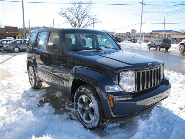 Jeep Liberty 2008 photo 2