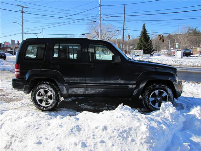 Jeep Liberty 2008 photo 3