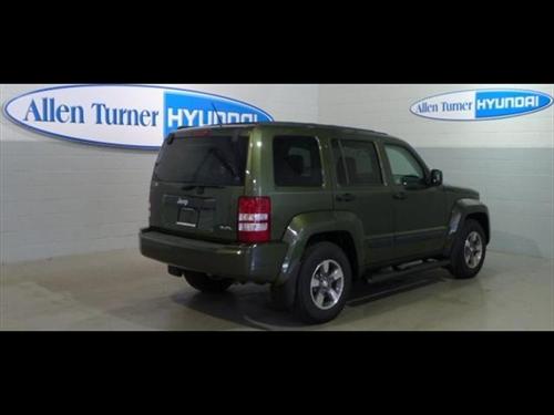 Jeep Liberty 2008 photo 4