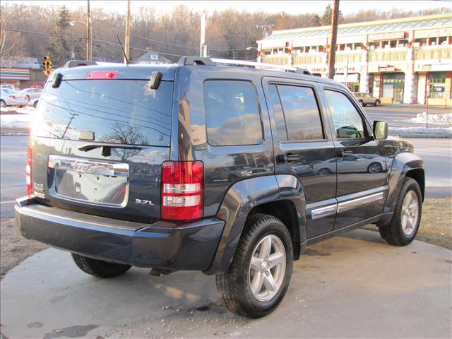 Jeep Liberty 2008 photo 3