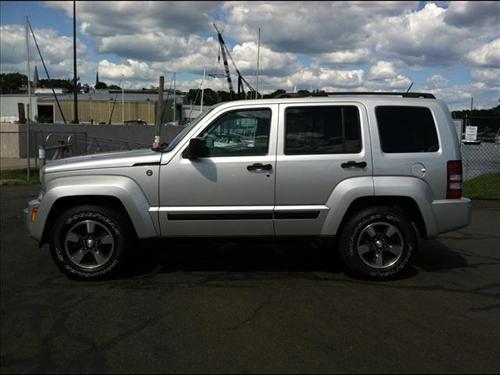 Jeep Liberty 2008 photo 1