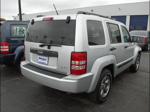 Jeep Liberty 2008 photo 3