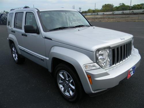 Jeep Liberty 2008 photo 4