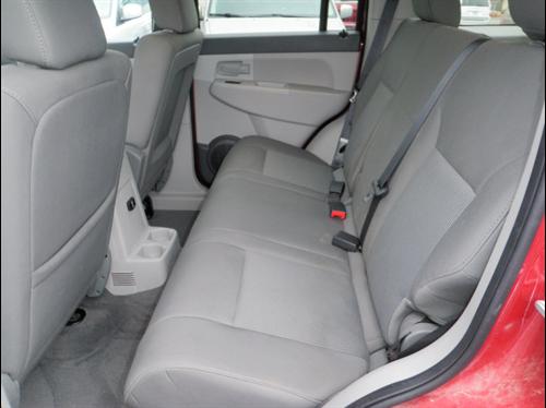 Jeep Liberty 2008 photo 4