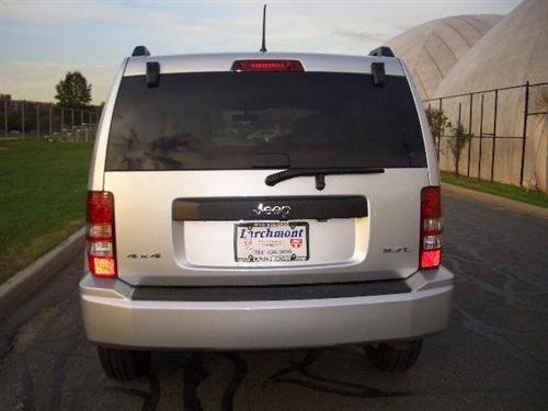 Jeep Liberty 2008 photo 2