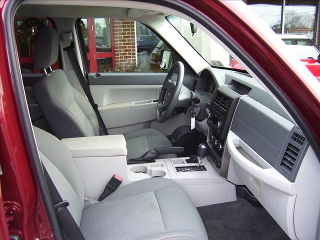 Jeep Liberty 2008 photo 5
