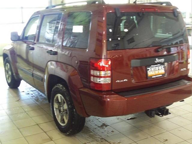 Jeep Liberty 2008 photo 3