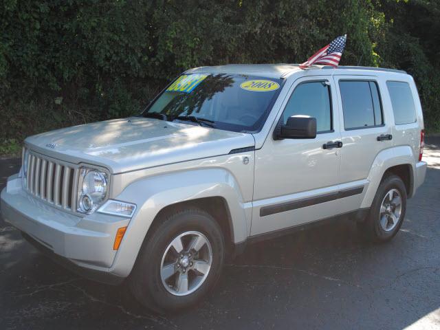 Jeep Liberty 2008 photo 1