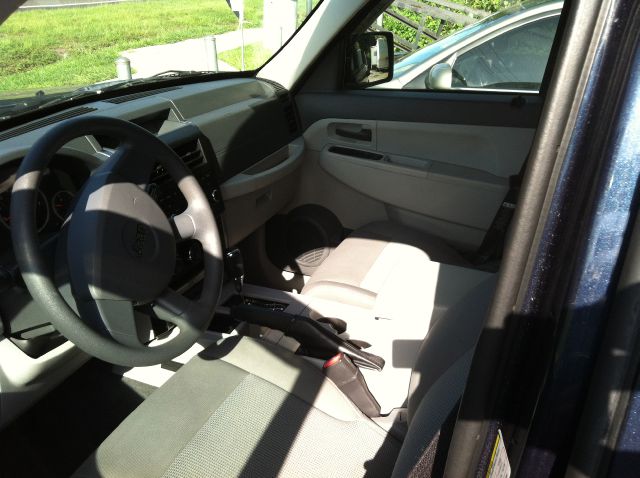 Jeep Liberty 2008 photo 2