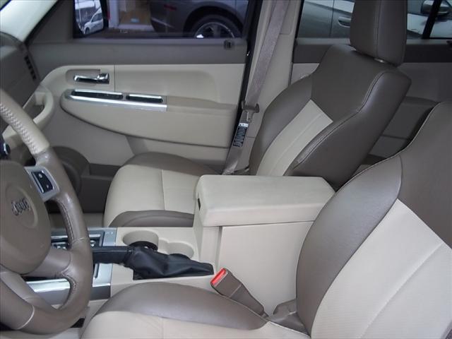 Jeep Liberty 2008 photo 5
