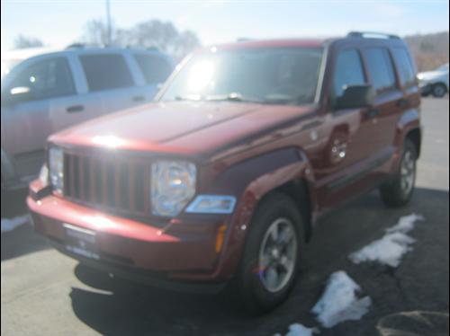Jeep Liberty 2008 photo 2