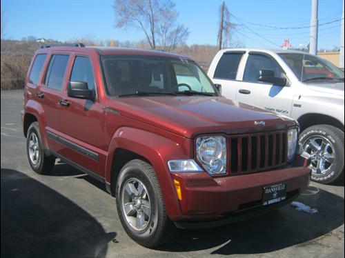 Jeep Liberty 2008 photo 3