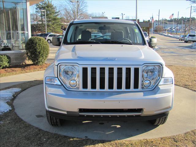 Jeep Liberty 2008 photo 1