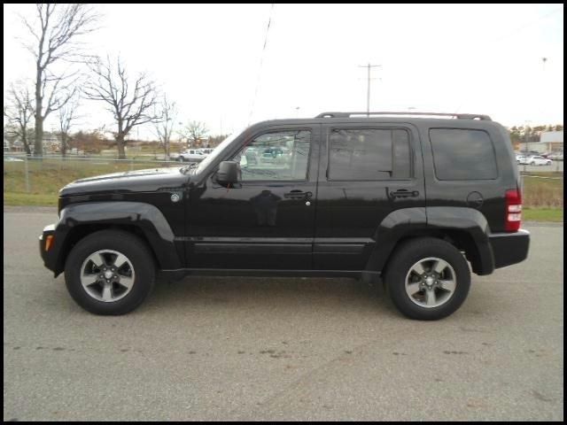 Jeep Liberty 2008 photo 3