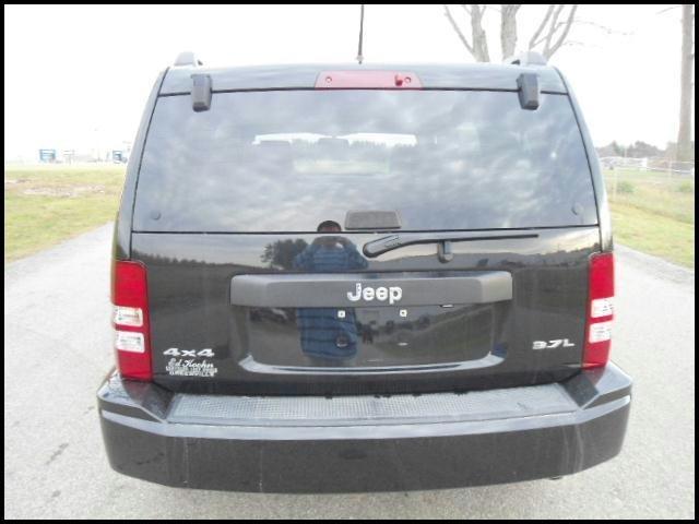Jeep Liberty 2008 photo 5