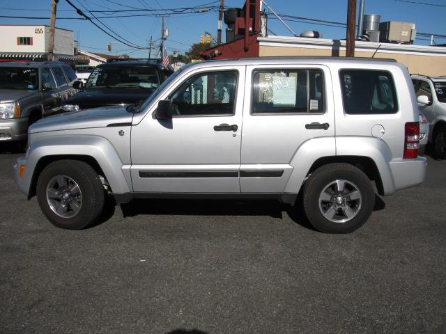 Jeep Liberty 2008 photo 1