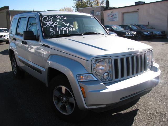 Jeep Liberty 2008 photo 4